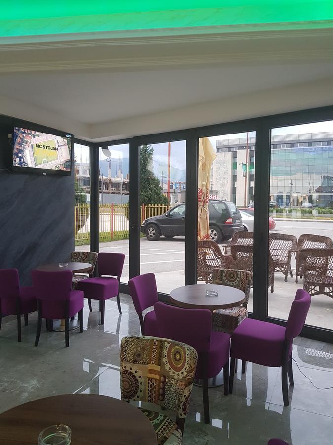 Hotel Victoria Lukavica Ngoại thất bức ảnh